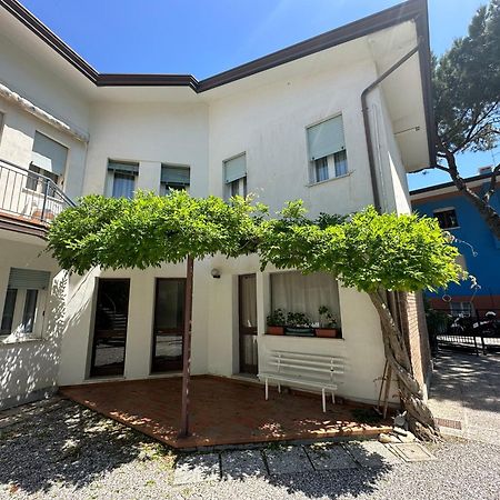 شقة Casa Francesca - Agenzia Cocal كاوْرلي المظهر الخارجي الصورة