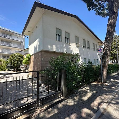 شقة Casa Francesca - Agenzia Cocal كاوْرلي المظهر الخارجي الصورة